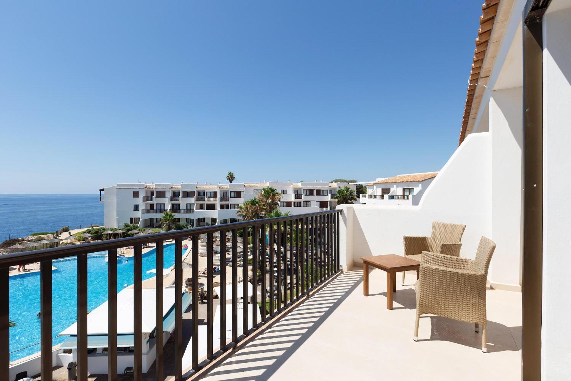 Alua Suites Las Rocas Cala d'Or  Luaran gambar