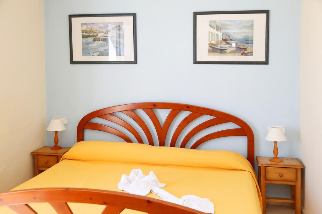 Alua Suites Las Rocas Cala d'Or  Luaran gambar